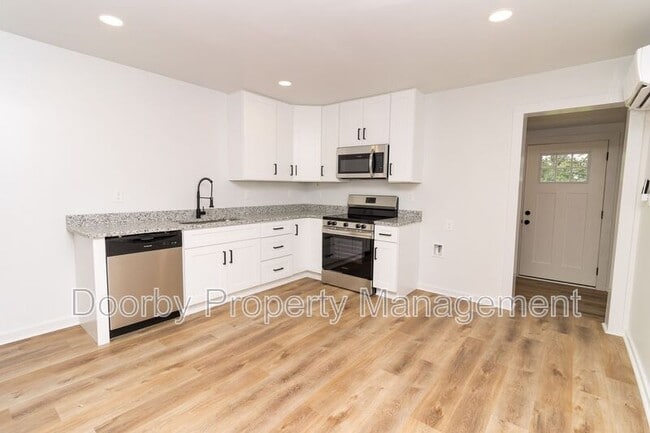 Foto del edificio - 1808 E 13th St