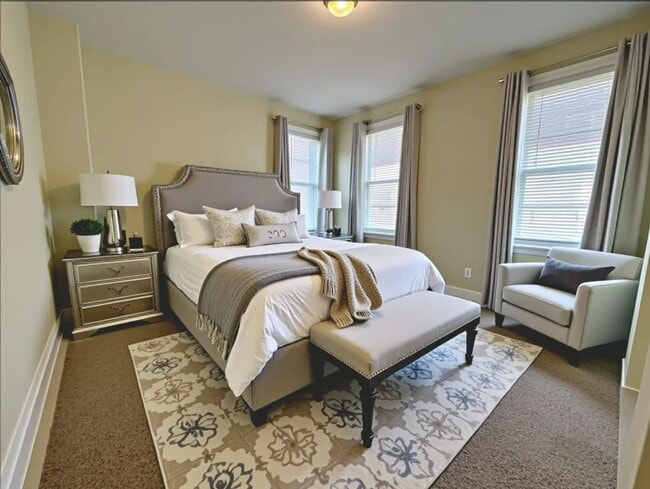 Foto del edificio - 4 Bedroom 1 Bathroom Rowhome in Reading w/Bonus Room! *For a Limited Time- $500 Off Your First Mo...