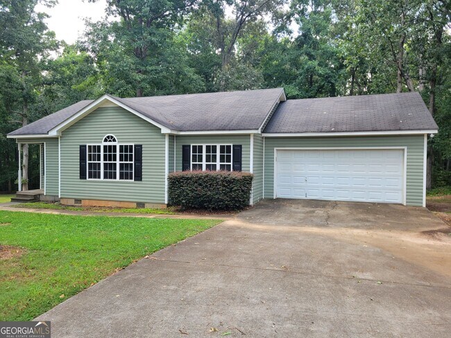 Foto del edificio - 518 Carl-Cedar Hill Rd