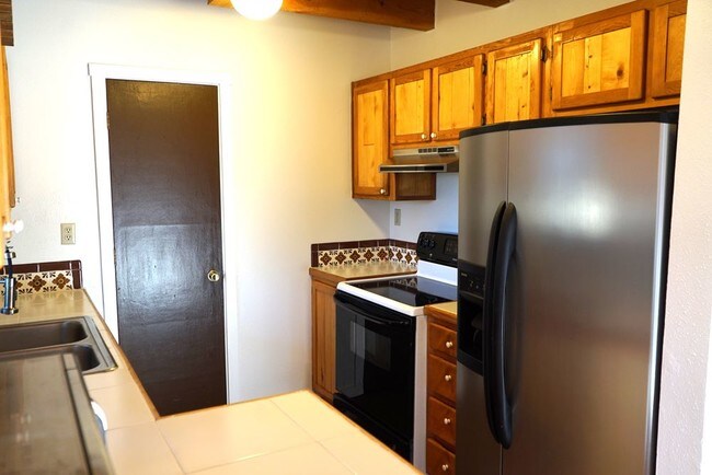Building Photo - 73 Encantado Loop