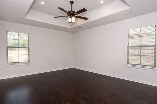 Building Photo - New Construction