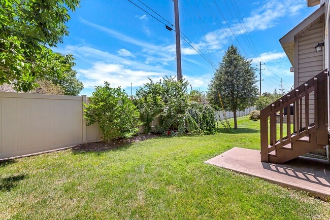 Building Photo - COMING SOON Spacious 4-Bedroom Condo for Rent – Prime Location!