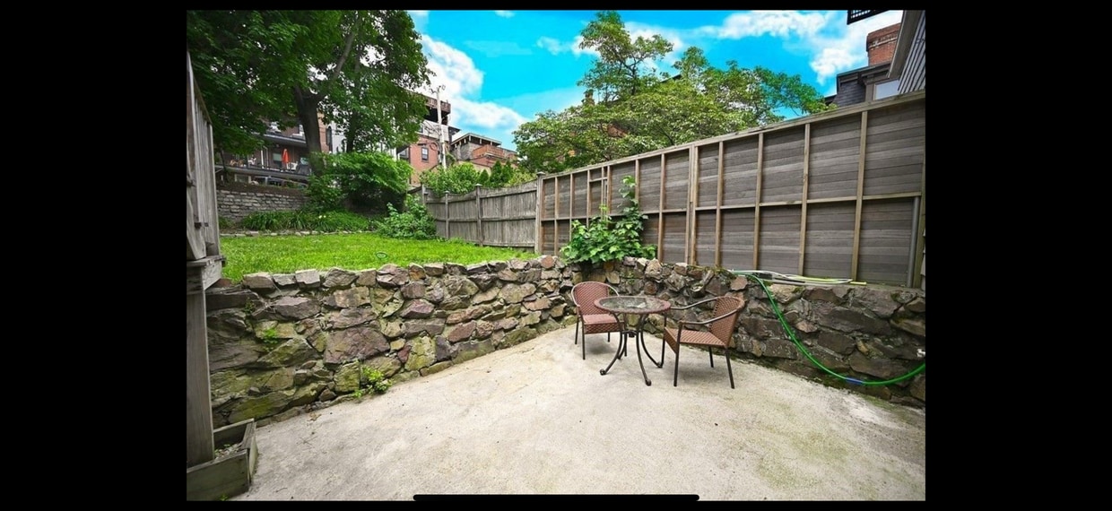 Photo - 790 E 4th St (Boston, MA)