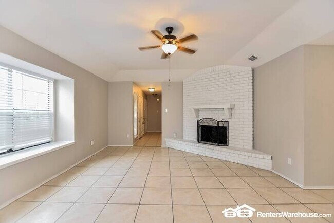 Foto del edificio - $500 OFF DECEMBER RENT!! Newly renovated s...