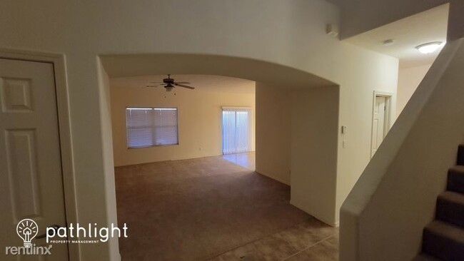 Building Photo - 3 br, 2 bath House - 3101 Cochiti Street N...