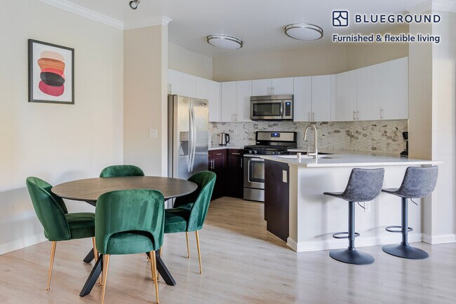 Foto del edificio - 700 Agnew Rd