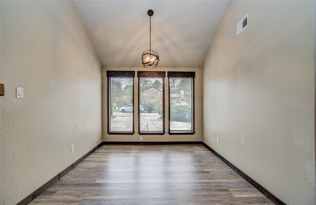 Foto del edificio - 712 Player Ct