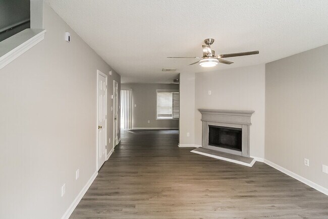 Foto del edificio - 4739 Browns Mill Ferry Rd
