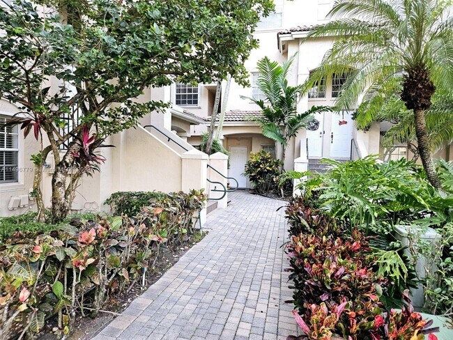Foto del edificio - 5650 NW 115th Ct