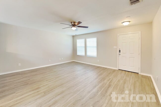 Building Photo - 13127 Southton Run