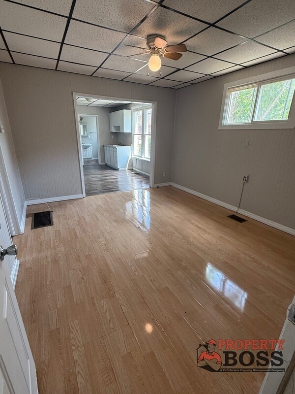 Foto del edificio - 3927 Elm St