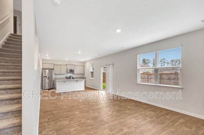 Building Photo - 575 Wayton Cir