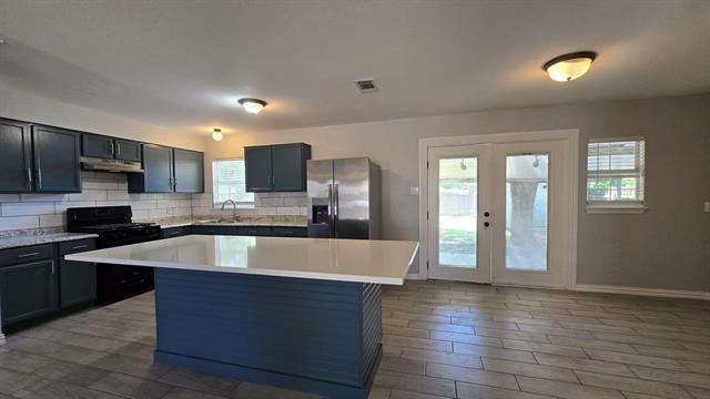 Foto del edificio - 636 Highfall Dr