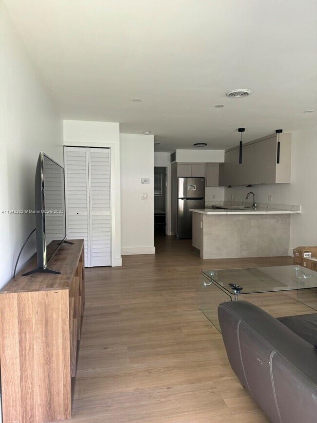 Foto del edificio - 3970 SW 58th St