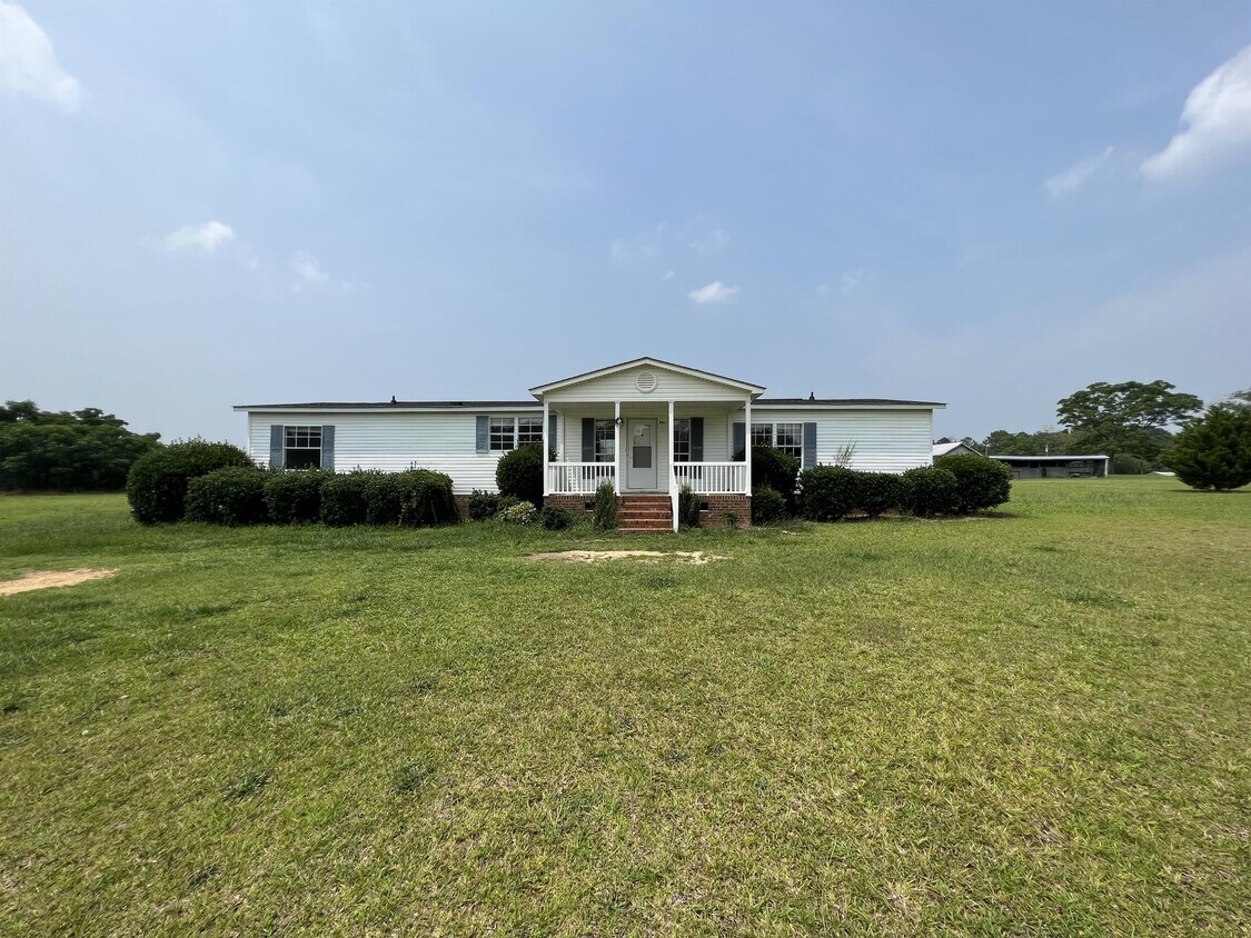 996 Pleasant Hill Church Rd, Benson, NC 27504 House Rental in Benson