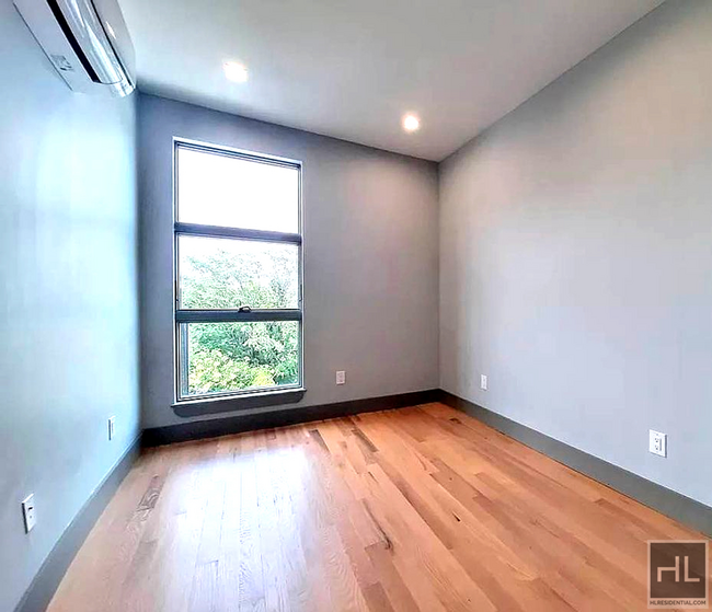 Building Photo - TILDEN AVENUE NO FEE!