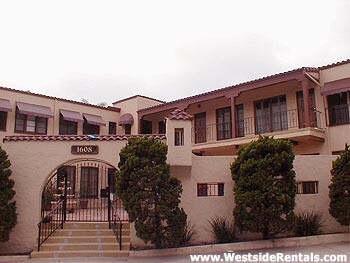 Primary Photo - 440 Myrtle St