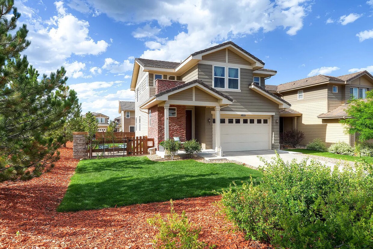 Primary Photo - 10531 Rutledge St