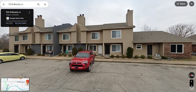 Building Photo - 721 Beverly Ln