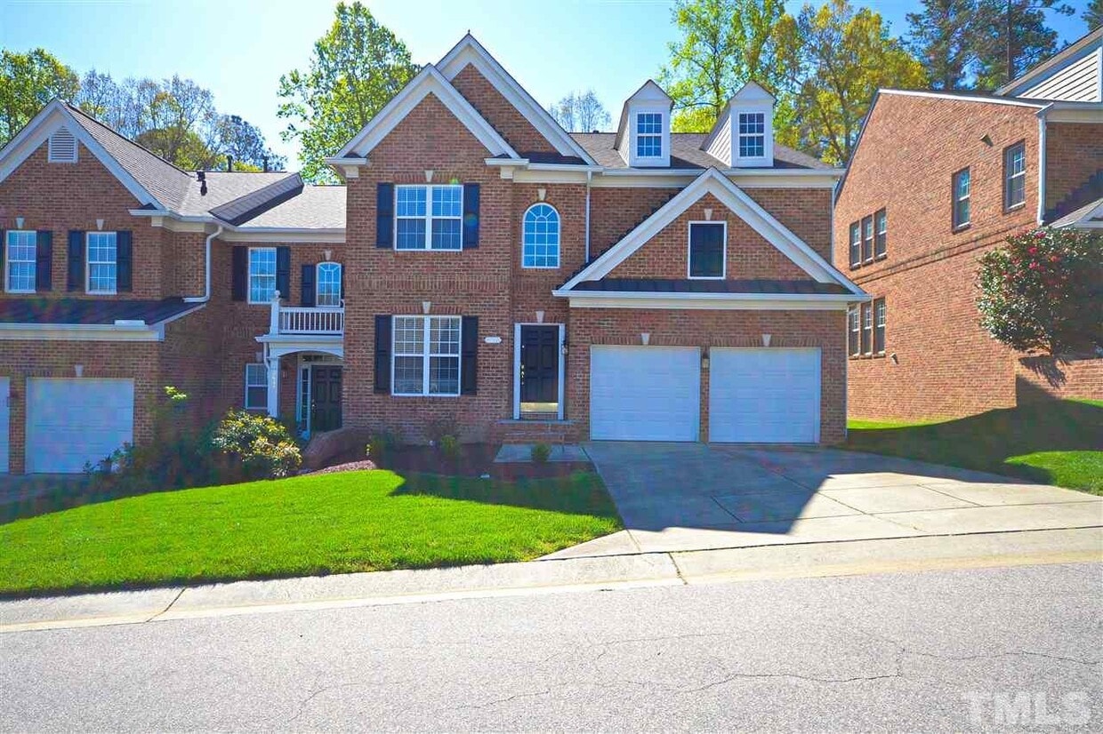 2635 Glen Eden Dr, Raleigh, NC 27612 Townhome Rentals in Raleigh NC