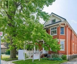 Building Photo - 376 Woolwich St