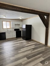 Building Photo - 2881 Elvira Ave