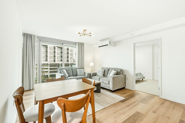 Foto del edificio - 1500 Rycroft St