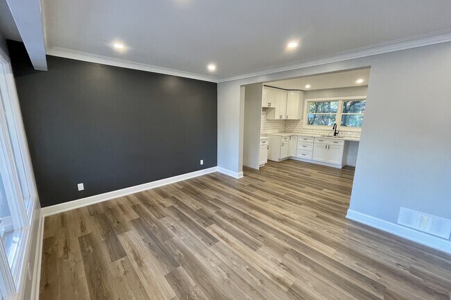 Photo du bâtiment - 39 Silvercreek Pkwy N