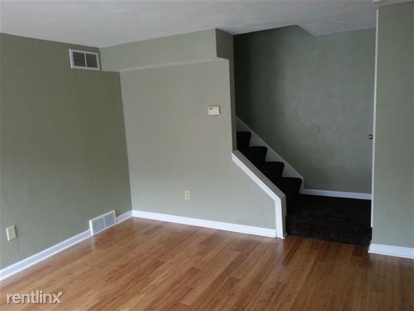 Building Photo - 1674 Hulton Rd