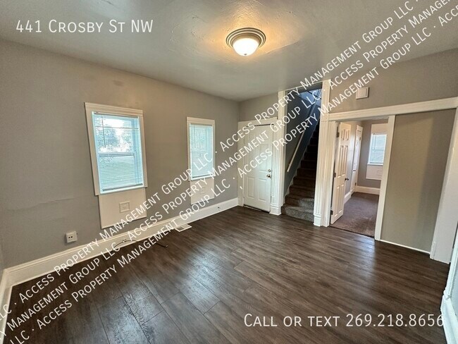 Foto del edificio - 441 Crosby St NW
