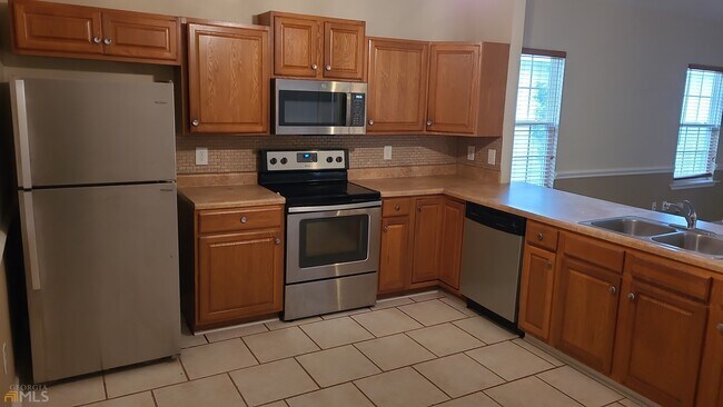 Building Photo - 342 Orchard Way