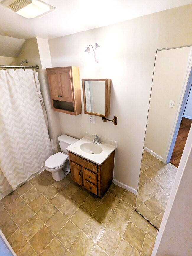 418 Stone St, Watertown, NY 13601 Apartments in Watertown, NY