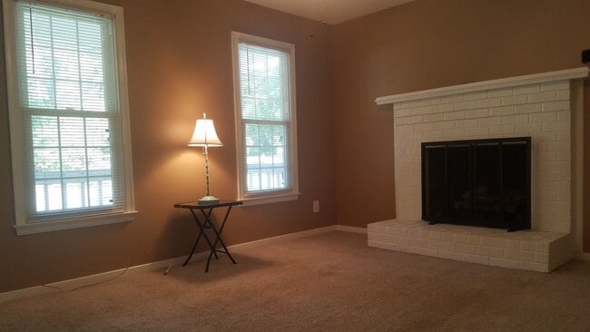 Building Photo - Cape Cod on large corner lot in Frederick ...