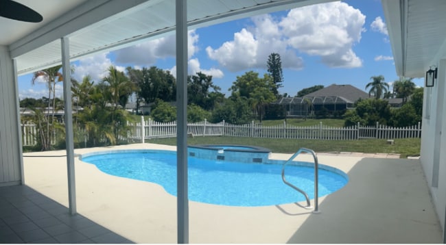 Building Photo - 257 Bunker Rd