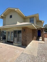 Building Photo - 1400 Lindberg Ave