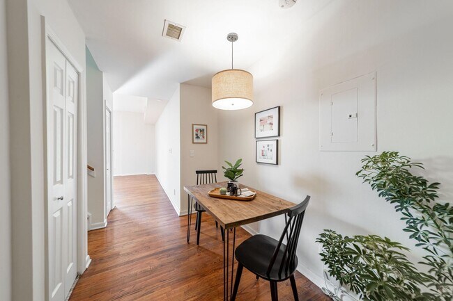 Foto del edificio - 186 Wayne St