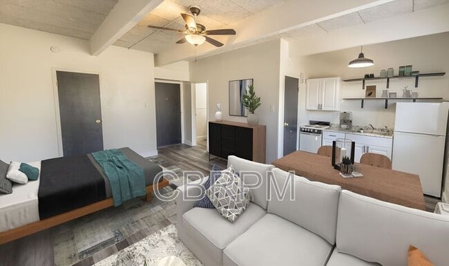 Building Photo - 2601 York Ave