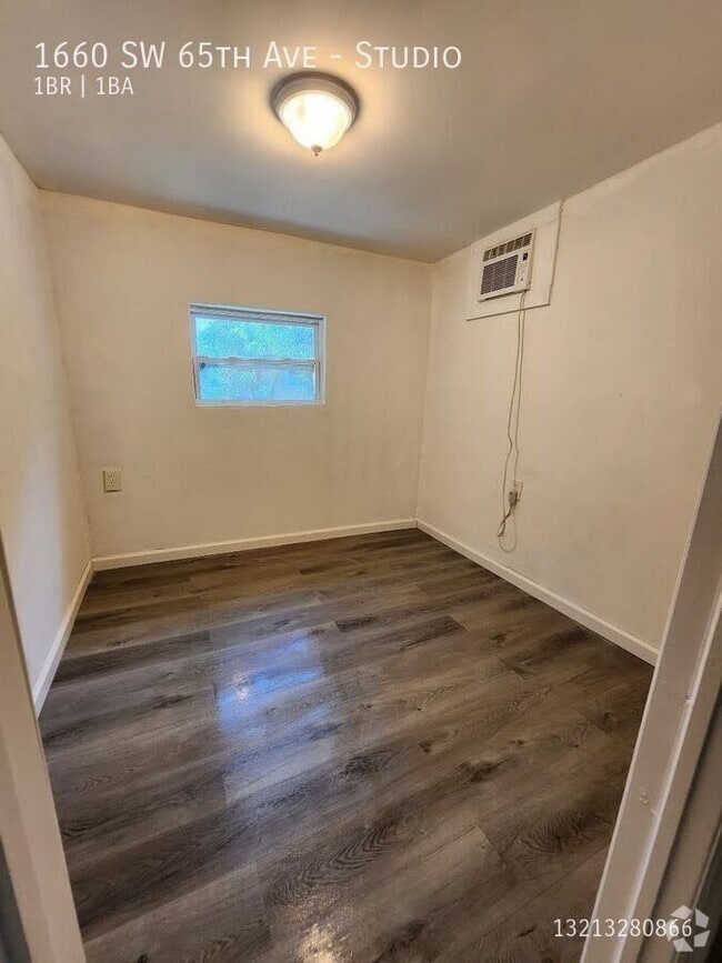 Building Photo - 1660 SW 65th Ave