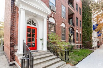 Building Photo - 5131 S Blackstone Ave