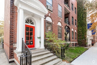 Building Photo - 5131 S Blackstone Ave