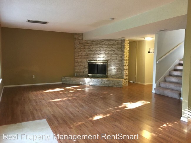 Building Photo - 1038 Wisteria Trl