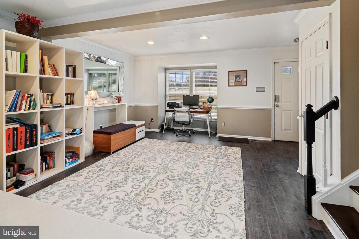 Foto principal - 126 Rolling Hill Ct