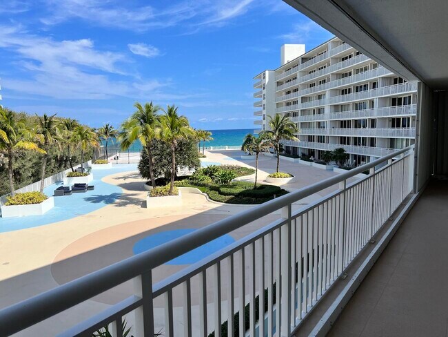Foto del edificio - 3546 S Ocean Blvd