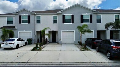 Building Photo - 33066 Major Oak Dr
