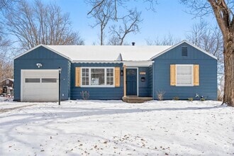 Building Photo - 5527 Linden St
