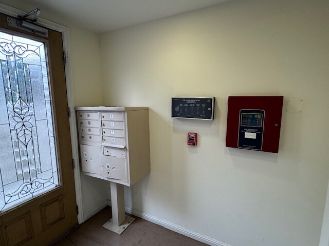 Vestíbulo - 11501 Hatteras St