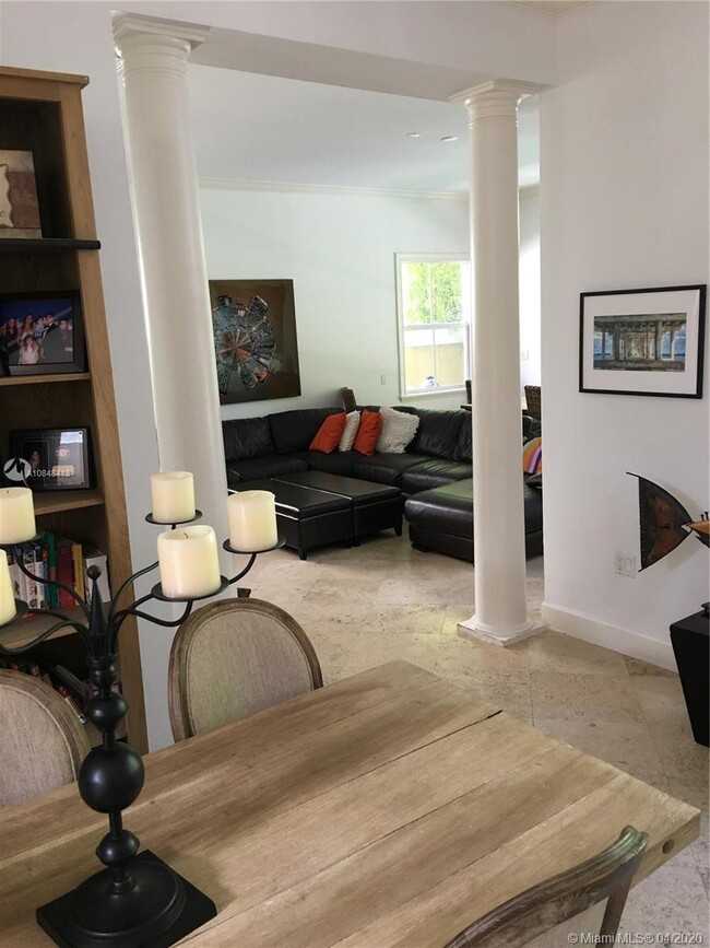 Foto del edificio - 22 Grand Bay Estates Cir