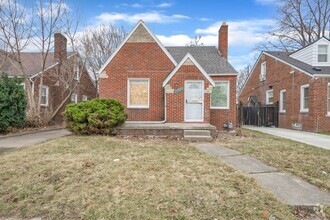 Building Photo - 10397 Roxbury St