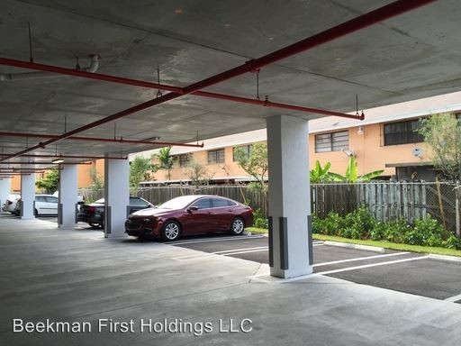 Building Photo - 3 br, 2 bath Apartment - 260 NW 71st Avenue