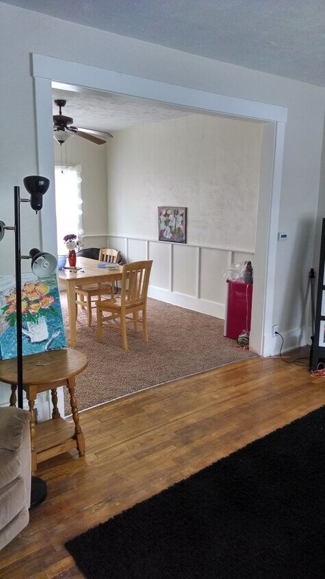 Primary Photo - For Rent 4 Bedroom 1 Bath Field Club Row H...